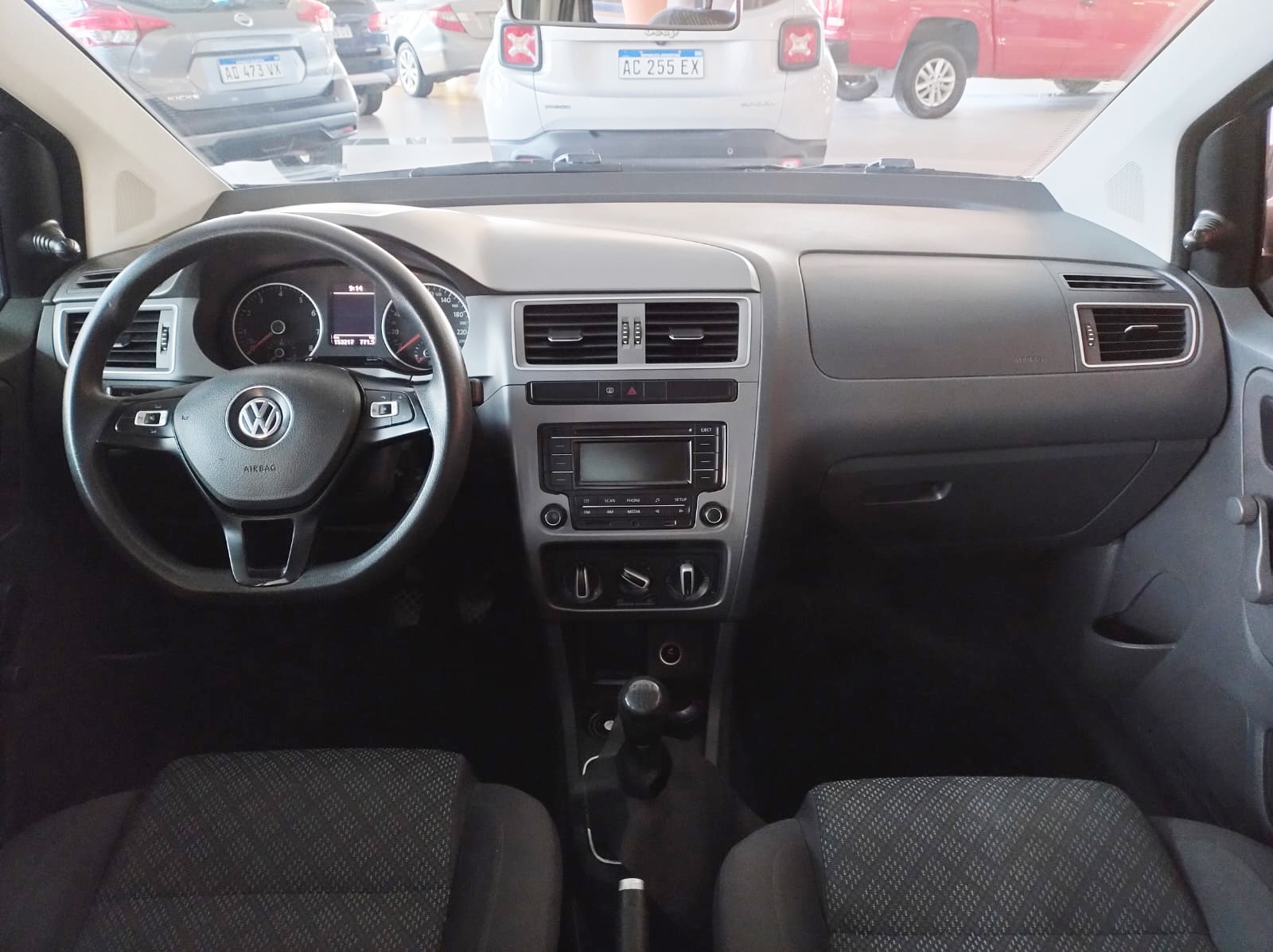 VW SURAN COMFORTLINE 2015