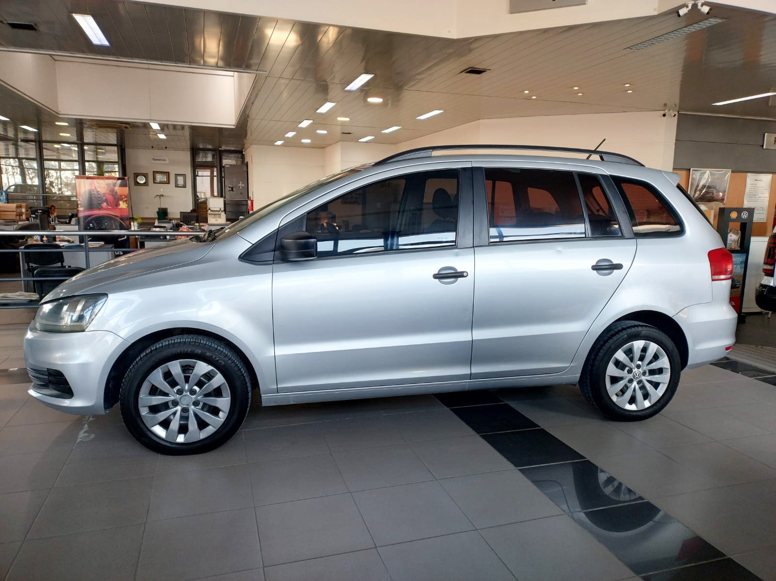 VW SURAN COMFORTLINE 2015