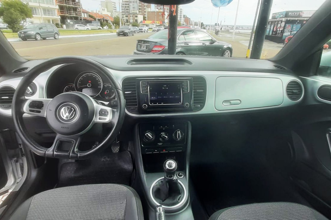 VW THE BEETLE 2016